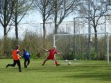 Training S.K.N.W.K. JO19-1 en JO17-1 van zaterdag 9 april 2022 (24/54)